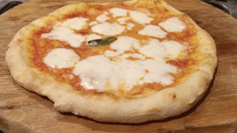 Pizza napoletana