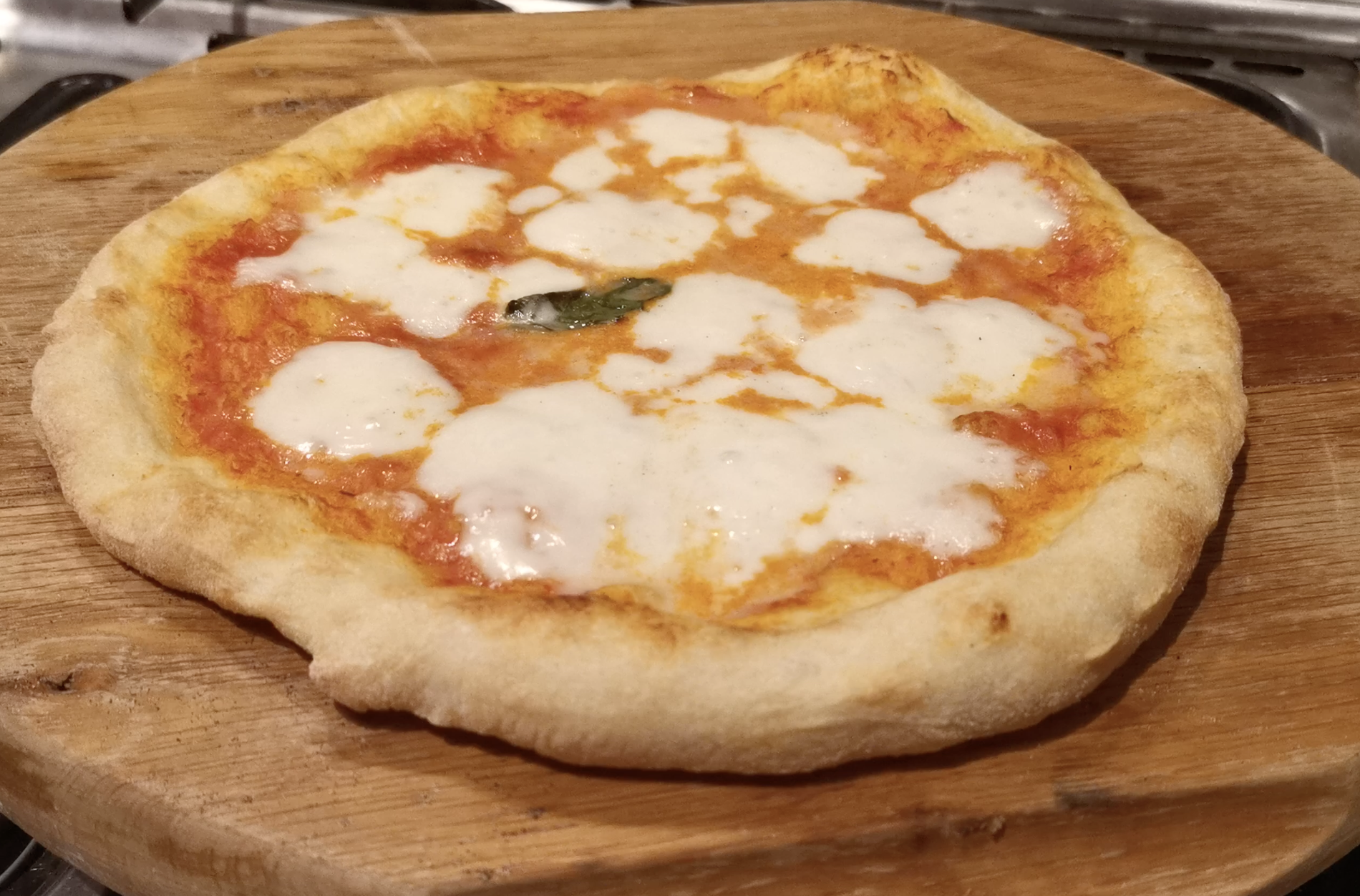 Pizza napoletana